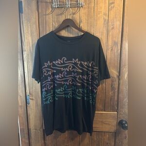Wave Pattern Black T-Shirt